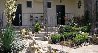 Гостевой дом Вилла ОРС Севастополь Двухуровневый номер-2