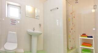 Гостевой дом Вилла ОРС Севастополь Двухместный номер «Комфорт» с 1 кроватью или 2 отдельными кроватями-7